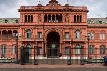 800px Casa de Gobierno 002