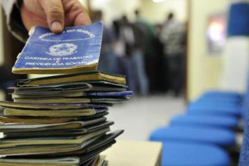 noticiaimgsantacatarinatemamenortaxadedesempregonopais5bec273b20ab8