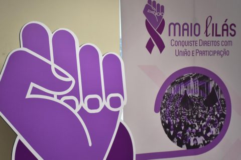 Maio Lilás