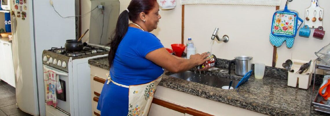 pesquisa mulheres afazeres domésticos 1200x679