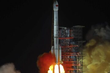 Xinhua Hongjing foguete Sonda Change 4 China e1597187735517