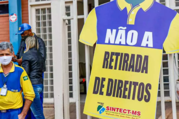 Kawaminami correios greve