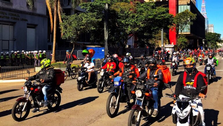 Fotos Publicas Parizotti entregadores de aplicativos greve
