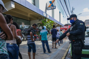 Fotos Publicas PMC Caixa federal fila auxilio emergencial