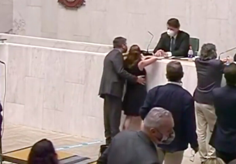 Tv Alesp Isa Penna Fernando Cury assedio sexual