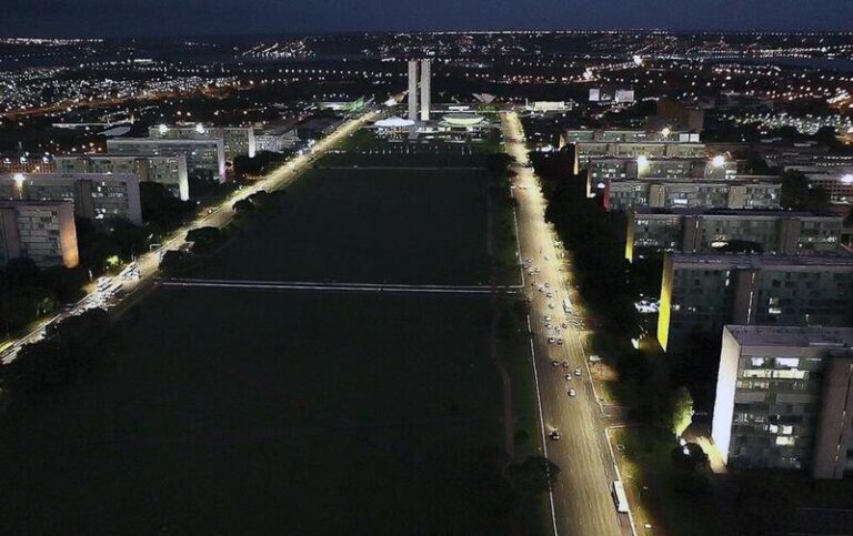 Abr Casal Jr. Esplanada dos Ministerios Planalto Brasilia