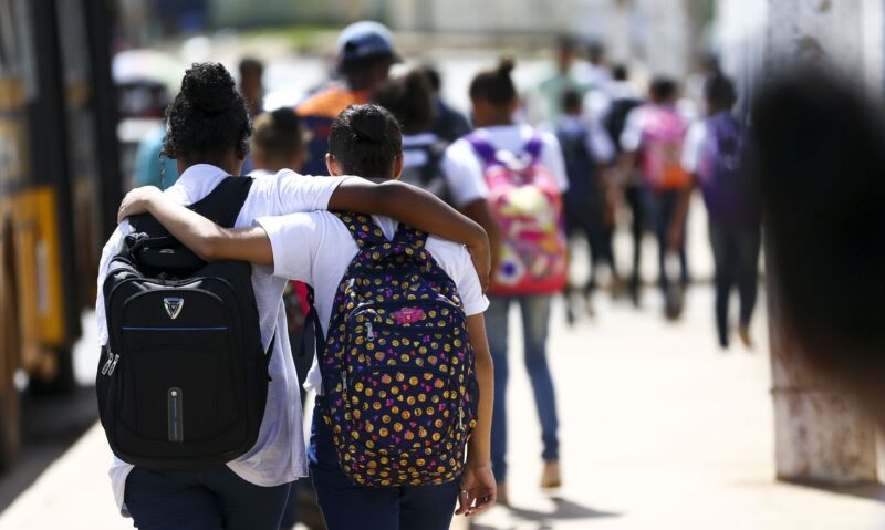 agenbrasil camargo estudantes negros e1645575225263