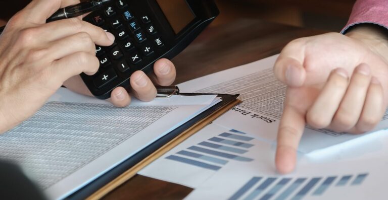 vecteezy economia calculadora