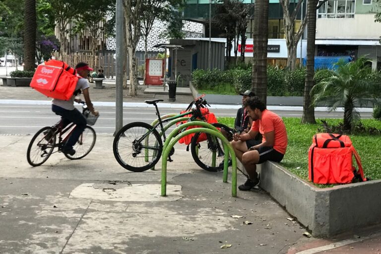 fotospublicas parizott entregadores aplicativo e1653401906473