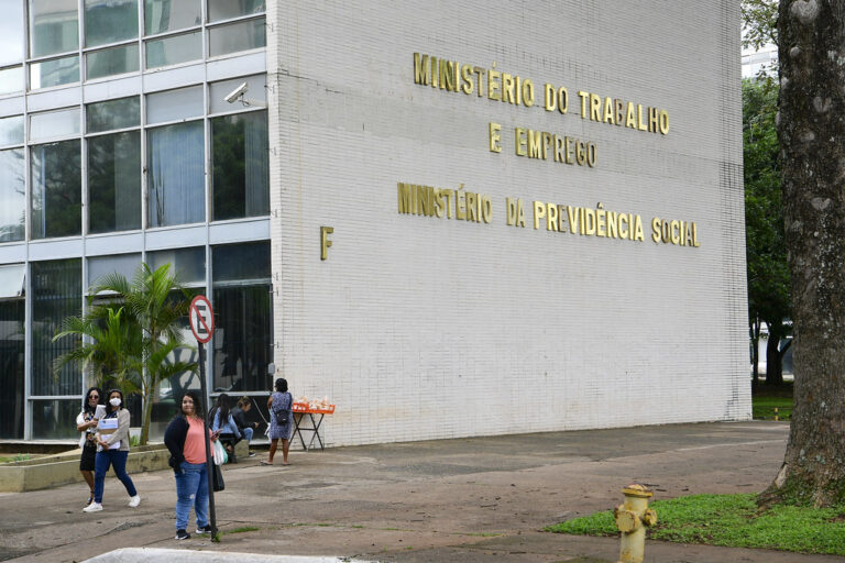 fachada Ministerio do Trabalh Agencia Senado divulgacao